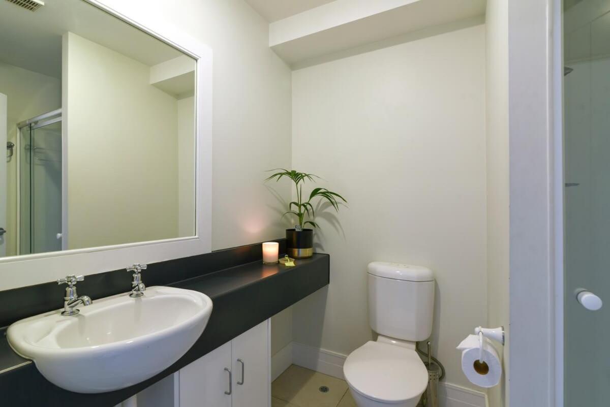 Modern 3 Bedroom With Stunning Postcard Views! Queenstown Exterior foto