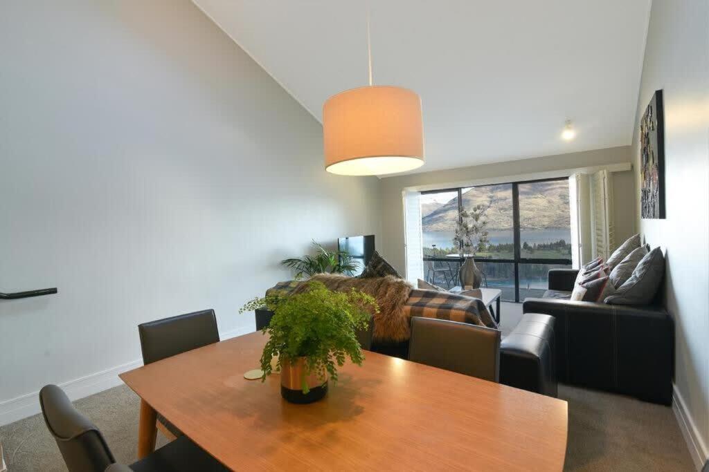 Modern 3 Bedroom With Stunning Postcard Views! Queenstown Exterior foto